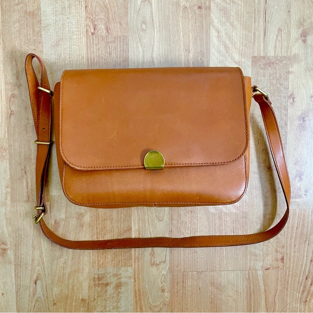 Madewell Abroad Shoulder Bag English Saddle